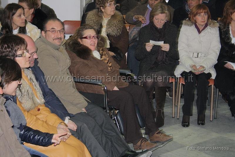 Immagine 133.jpg - 10 Gennaio 2010 - Professione perpetua all'OFS di alcuni fratelli e sorelle.